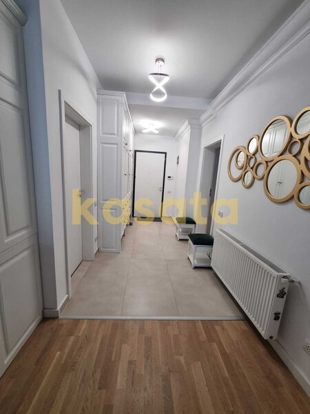 Aviatiei, apartament spatios cu 4 camere de inchiriat